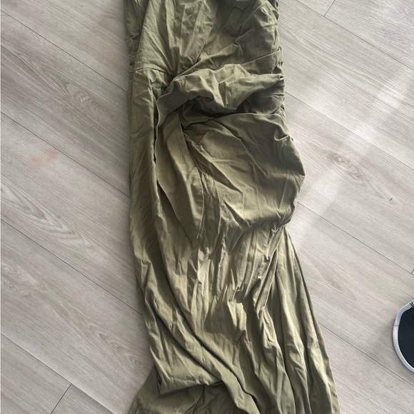 Bag of clothes - Picture 3 of 11